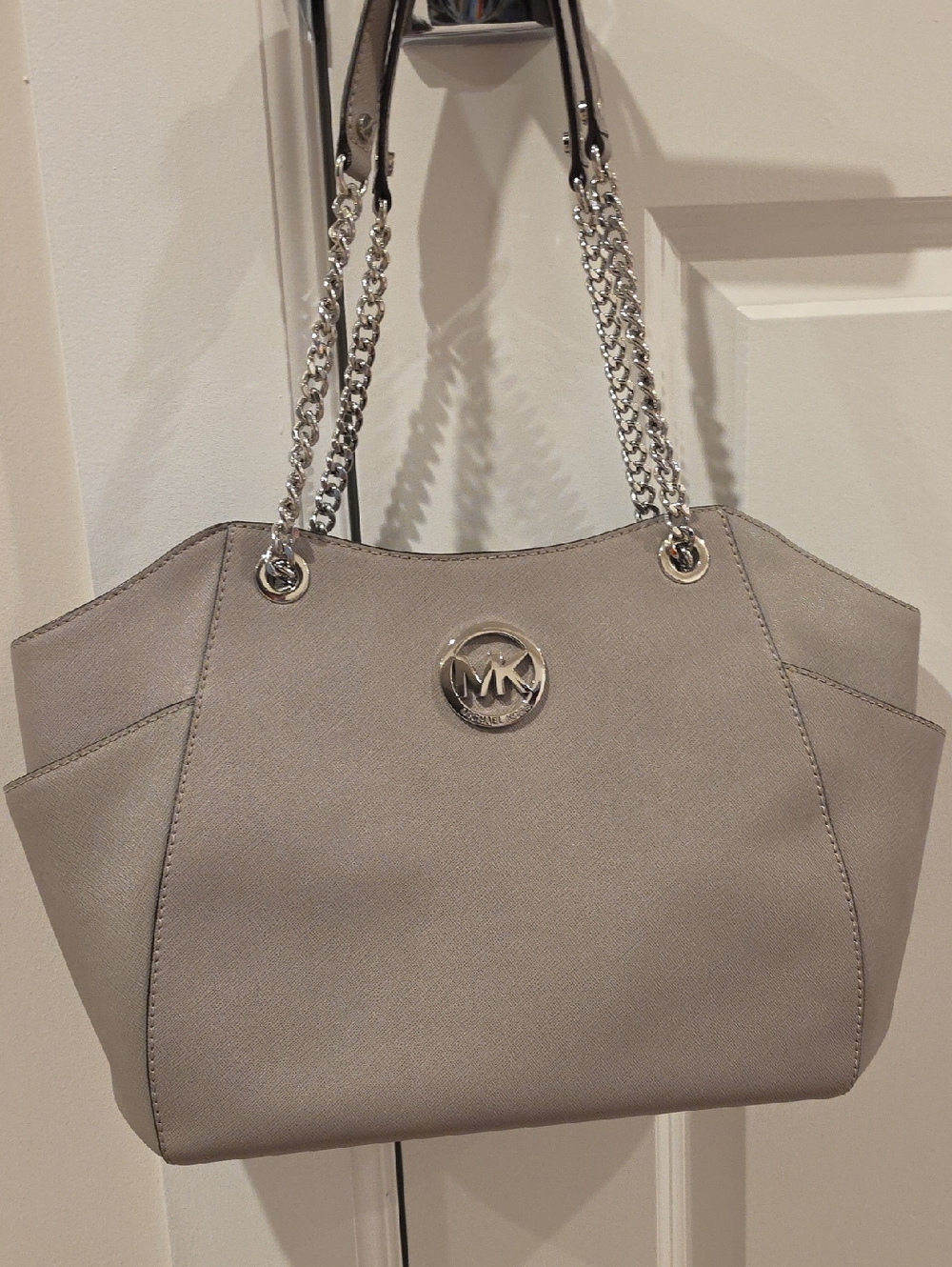 Michael Kors Silver-Gray Chain Strap Tote